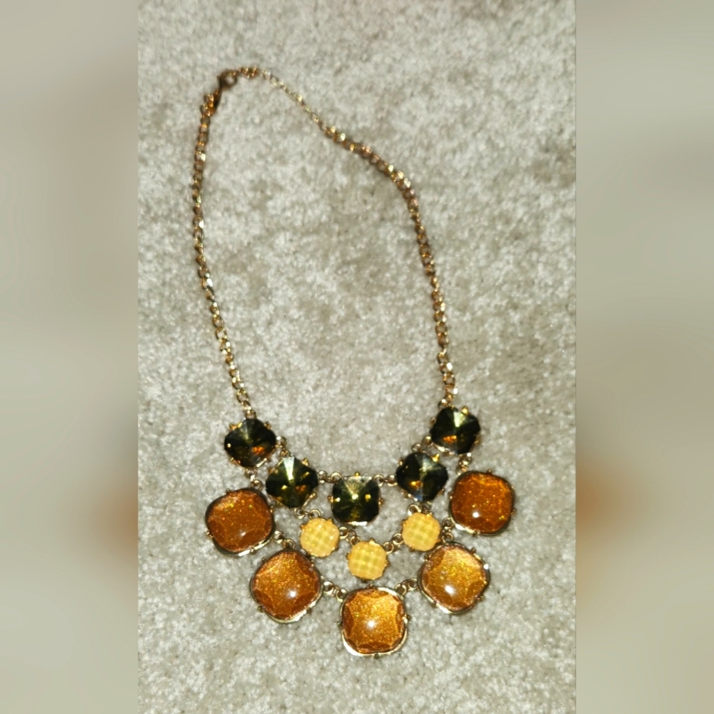 Gold jewelry necklace